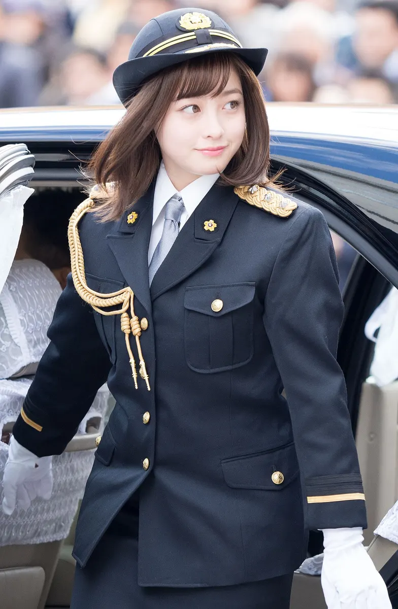 橋本環奈 4
