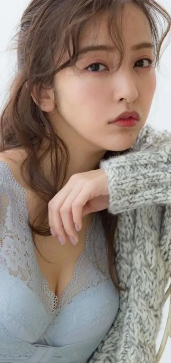 板野友美 2
