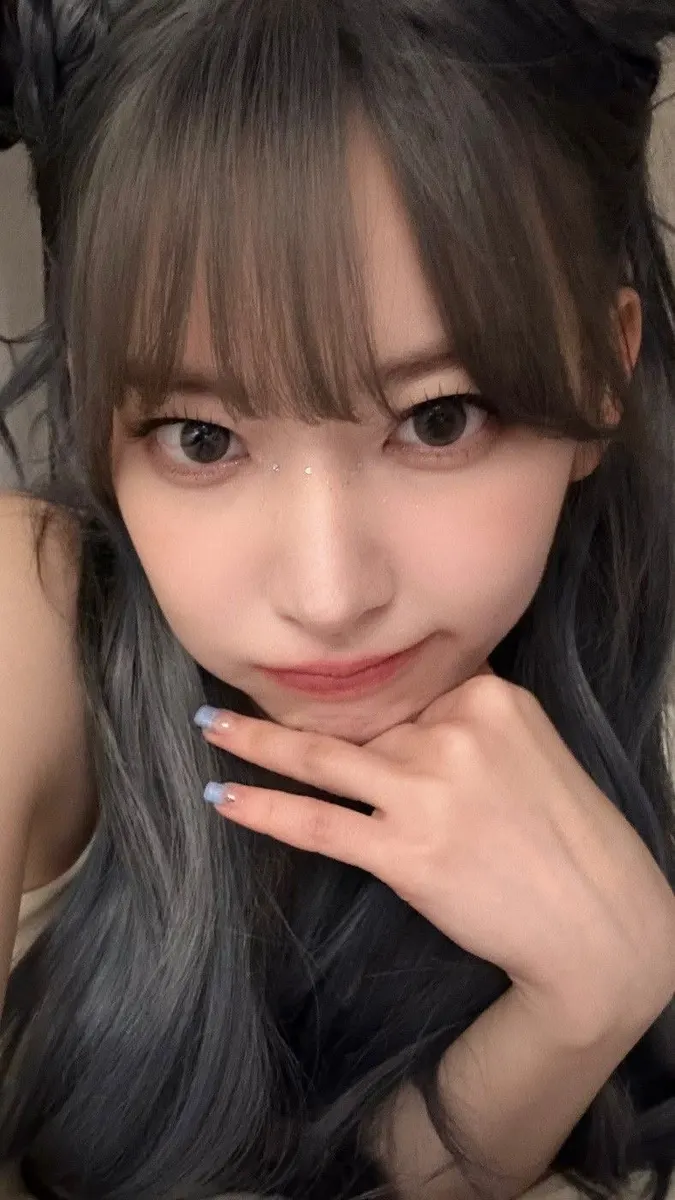 宮脇咲良 1